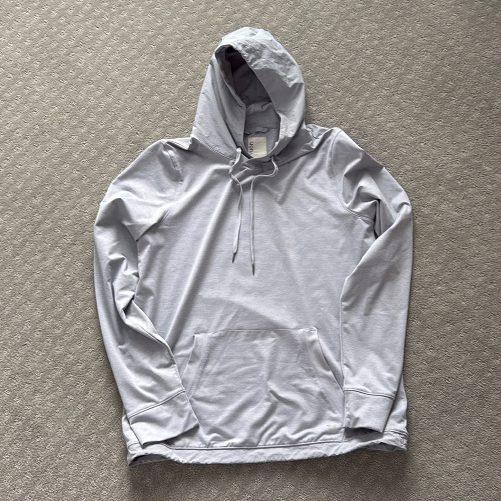 Like new worn once Vuori Hoodie